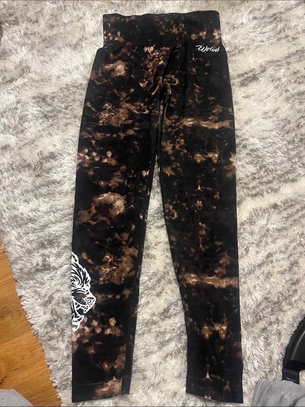 Darc Sport Wolves SHE leopard leggings size medium. - Picture 4 of 4